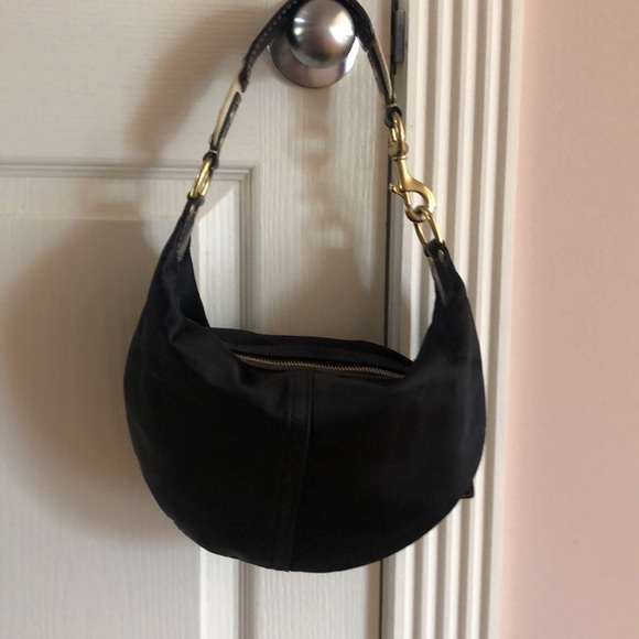 Beautiful Coach mini canvas bag - Picture 3 of 6